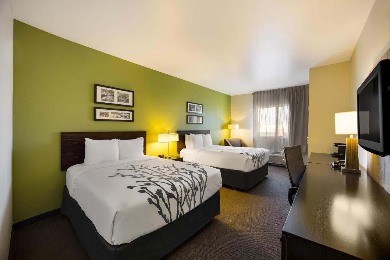 Sleep Inn & Suites Colby Ngoại thất bức ảnh