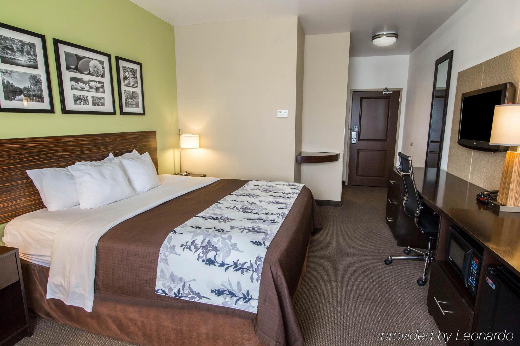 Sleep Inn & Suites Colby Ngoại thất bức ảnh