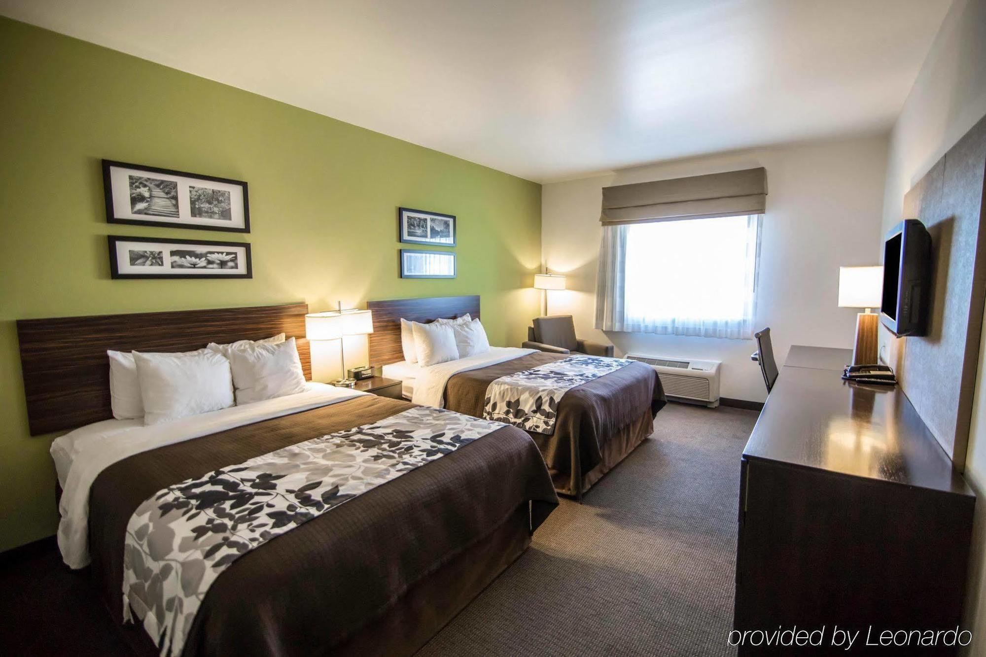 Sleep Inn & Suites Colby Ngoại thất bức ảnh